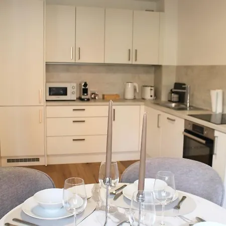 Modernes In * Schwechat