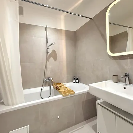 Modernes In Apartamento *