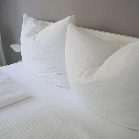 Modernes In Schwechat