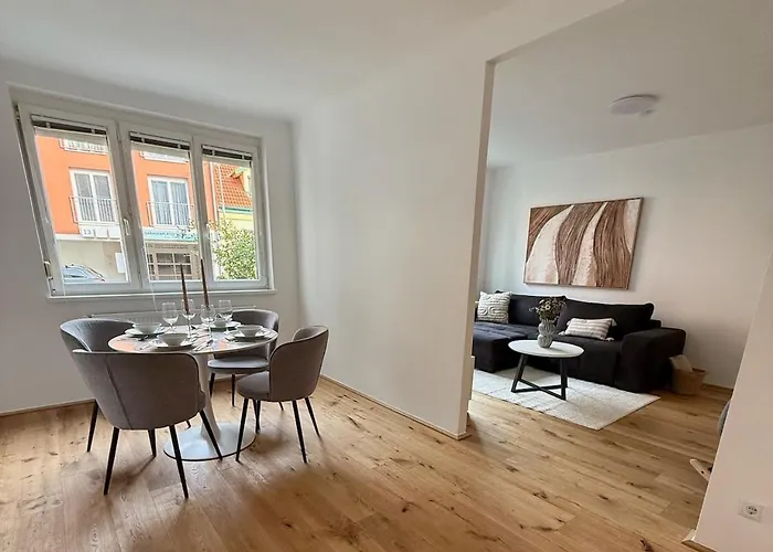 Modernes In Apartamento *