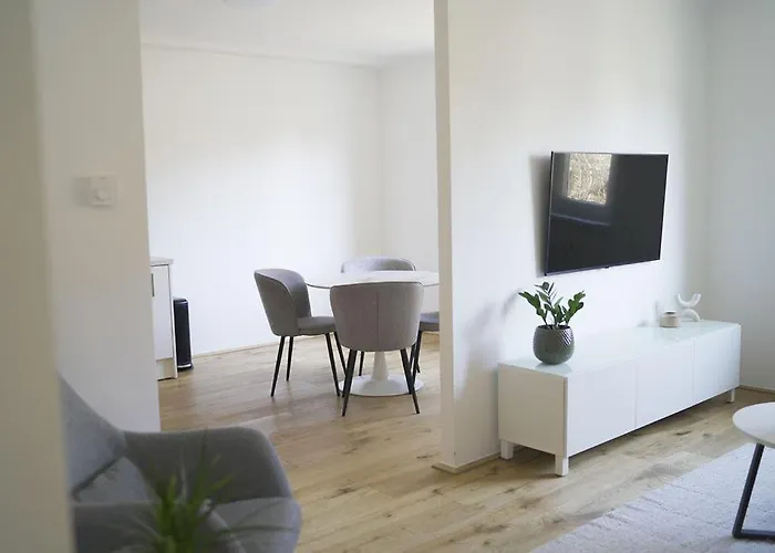 Apartment Modernes In *