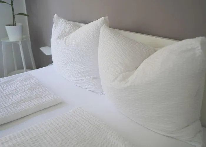 Modernes In Schwechat