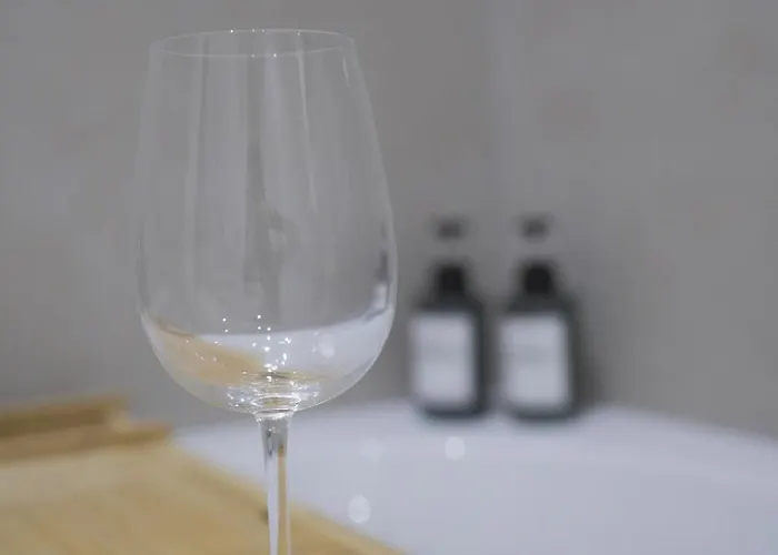 Modernes In * Schwechat